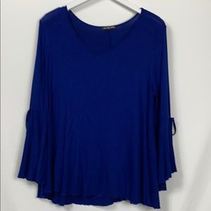 Cha Cha Vente royal blue top size PL bell sleeves